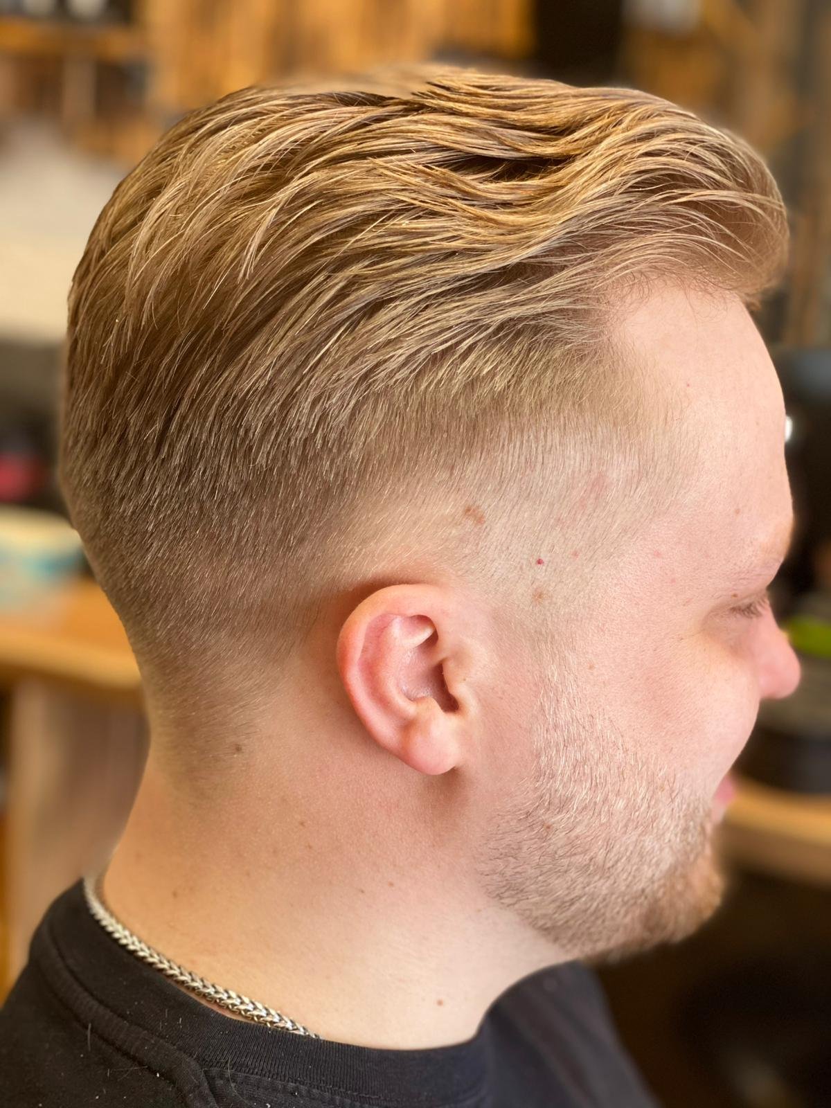 Haare & Bart im Sevilla Barbershop – echtes Foto